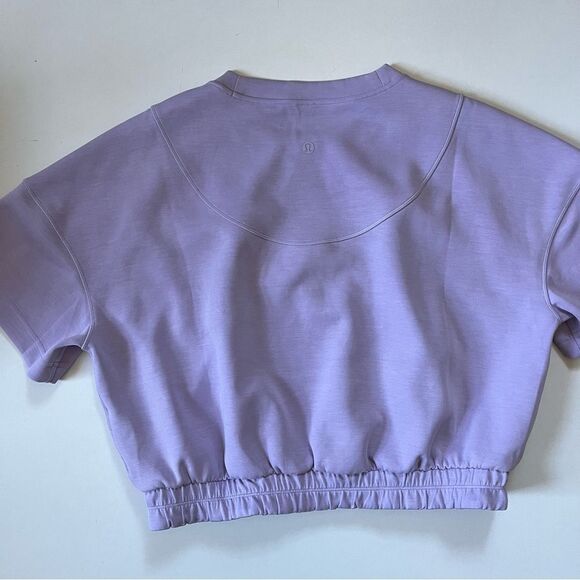 Lululemon Softstreme Gathered T-Shirt 10 - Picture 11 of 16